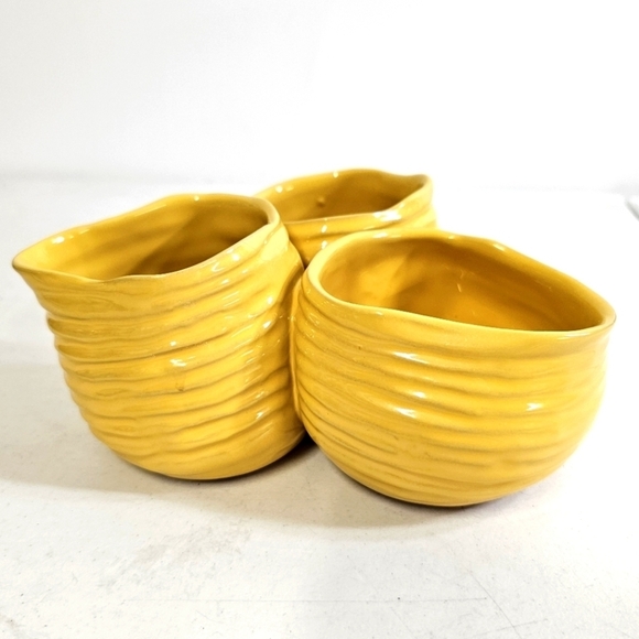 Yellow mustard 3 fused pottery Condiment serveware container, kitchen essential - Picture 3 of 7